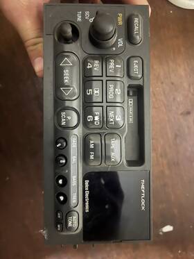 638-01182d-b 1 Factory Radio Control Unit-am/fm Cd Player Reman