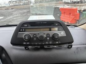 638-58830-d 1 Factory Radio Control Unit-am/fm 6 Disc Cd Player Reman Fits 2005 Honda Odyssey