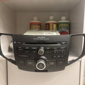 10008962 Acura Stock Radio