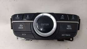 39100-tx6-a520-m1 Acura 2016-2018 Ilx Radio Control Panel W0ssl