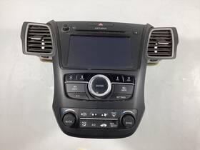 39540-tx4-a220 Acura 2016-2018 Rdx Radio Display Am/fm/cd/gps Receiver Oem