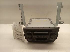 638-57784 Acura Audio Equipment Radio Receiver Am-fm-cassette-cd Base 01 02 Mdx