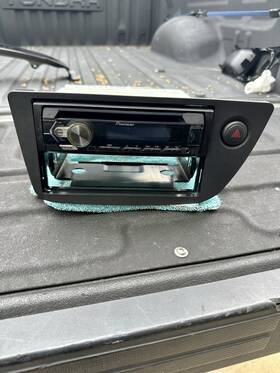 Poc-864 Acura 2002 2006 Rsx Type S Pioneer Stereo Radio With Dash Kit And Hazard Switch Oem
