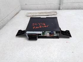 638-15849 Audi 2021 Q7 Oem Receiver With Plastic Bracket