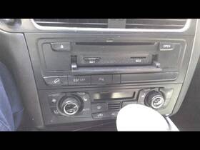 Am-fm-cd-mp3 Audi 638-51215 Audio Equipment Radio Receiver Dash Fits 09-10 Q5 31047596