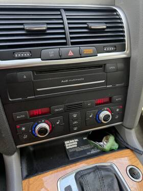 638-74056 Audi 2010-2011 Q7 4l Radio Stereo Mmi Cd Sd Card Multimedia Player