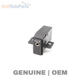 8j0035475a Audi 2012-2014 Tt Rs Quattro - Auxiliary Input / Aux-in Socket