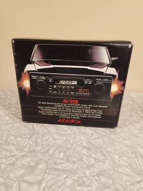 Av-958 Audiovox Av-218 Vtg Car Stereo System Cassette With Auto Reverse