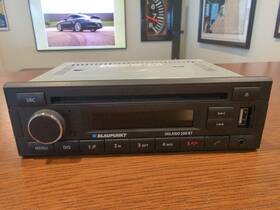 Blaupunkt 260499852351 Milano 200 Bt Car Radio Stereo Cd Player Bluetooth Aux Iphone Retro