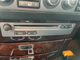 638-50296 Bmw Audio Equipment Radio Remote Cd Music 6 Disc Changer Fits 06 750i