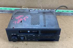 638-56568 Bmw 1984 - 1991 325i 3 Series E30 Audio Tape Cassette Player