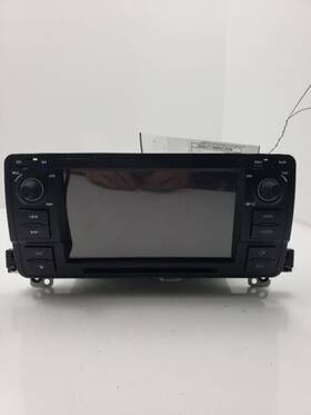 638-58870 Bmw Audio Equipment Radio Convertible Am-fm-cd 2 Din Fits 02-06 325i 738688