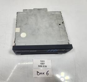 65906908313 Bmw 97-00 Oem E38 E39 528 Rp Reman Navigation Cd Drive Rom Player Computer
