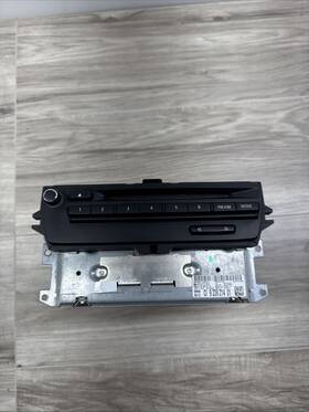 Ci923921401 Bmw E90 E91 E92 E83 Stereo Navigation Unit Harmon/becker