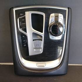 65829117992 Bmw - Us Additional 638-15856 2016 750i Oem Audio Equipment Radio Controller Id Fits 16-20