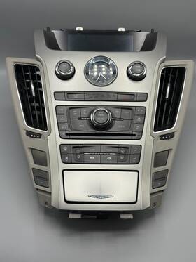 605087-605088 Cadillac 2009- 2011 Cts Radio Control Panel With Vents Oem Factory Original