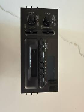 09367695 Chevrolet 1999 Chevy Silverado Oem Cassette Radio Factory Original