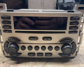 15261550 Chevrolet 2005 05 Chevy Equinox Am Fm Radio Stereo 6 Disc Cd Player Rds Opt Uc6 Oem