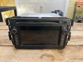 20883056 Chevrolet 2011 Chevy Silverado 1500 Pickup Truck Radio - Sn 015070 Gm