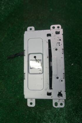 22911992 Chevrolet 2013 Chevrolt Malibu Am Fm Radio Oem