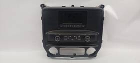 23168169 Chevrolet Ft15 Silverado 2500 Radio Control Panel With Screen Oem