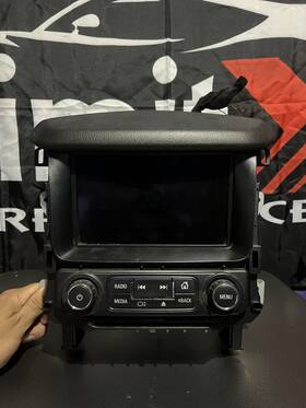 2344-5961 Chevrolet 2015-2020 Suburban Tahoe Console Radio Control Panel 23445961