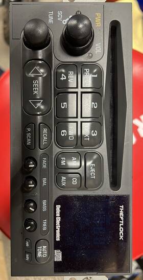 3285-b1-d Chevrolet 1997-2004 C5 Corvette Oem Delco Radio Head Unit Model #09230211