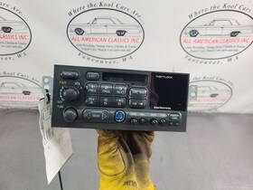 638-01068a Chevrolet 1997-04 C5 Corvette Am-fm-stereo Cassette Radio Head Unit Opt. Ul0 - Oem