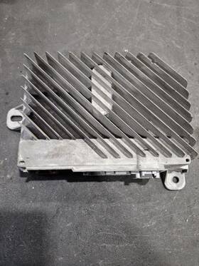 638-07806 Chevrolet 23106183 Audio Equipment Radio Amplifier Standard System 14-20 Impala