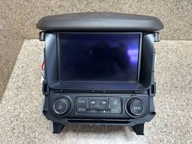 638-07867 Chevrolet 15 Tahoe Am Fm Radio Control Panel Oem Lkq
