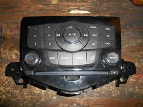 638.gm1e11 Chevrolet Cruze 2011 Radio/audio 25901