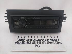 638.gm1m98 Chevrolet Camaro Aftermarket Pioneer Radio Bluetooth Head Unit Mvh-s21bt 93-02