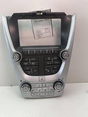 84096694 Chevrolet 2016 2017 Equinox Radio Receiver Control Panel