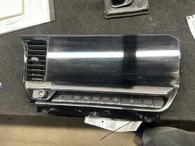 594.gm8n24 Chevrolet Truck Silvrdo25 2024 Info-gps-tv Screen 1927946
