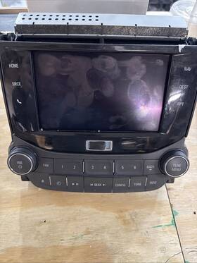 23207175 Chevy 2013-2016 Volt Malibu Navigation Radio Touch Display Screen Set