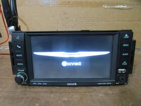 05064836 Chrysler 11 12 200 Radio Navigation Cd Player Receiver Screen Rl