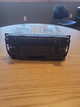 05091523ak Chrysler 05-07 Dodge Jeep 300 Am Fm Cassette Cd Radio Rak