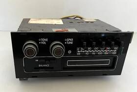 4048367 Chrysler Vintage Car Stereo 8 Track 1970s