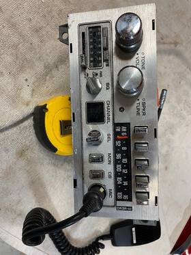 4222136 Chrysler Vintage Mopar Dodge Plymouth Truck Am/fm Cb Radio Model #