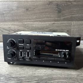 4469372 Chrysler Vintage Radio Untested Sold As Is