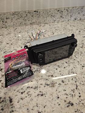 P82301040 Chrysler Corportation Jeep Wrangler Tj 97-06 Cherokee Xj 97-01 Head Unit Wireless Car Play