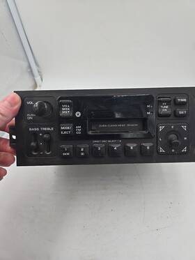 P047044380ad Chrysler Am Fm Cassette Radio Part No. P04704380ad For Parts And Repair