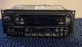 P04858540ac Chrysler Jeep Dodge Am/fm Cassette Cd Player Radio Receiver