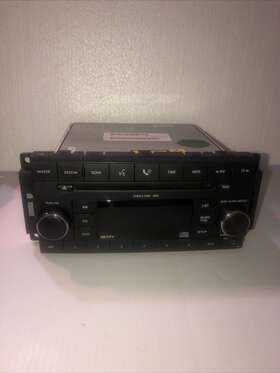 P05107095ah Chrysler 2008-2013 Jeep Dodge Radio Am Fm Aux Mp3 Cd Player Oem