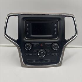 P68269527ad Chrysler 2015-2016 Jeep Grand Cherokee Vp2 Radio Climate Control Bezel 5 Inch Screen Oem