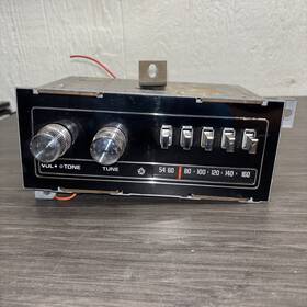404886 Chysler Chrysler Factory Oem Am Stereo 1980s Untested Car Radio Vintage