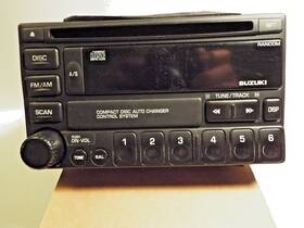2429d Clarion 2001 Suzuki In Dash Oem Esteem Radio/cd Am Fm