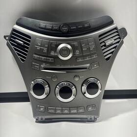 86213xao3a Clarion 86213xao3 Subaru Tribeca Radio 6 Cd Climate Info Faceplate 2006 Oem 1382
