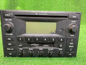 Pu-2354a-c Clarion Oem Volkswagen Car Radio Model Series 0201926 12v 80w