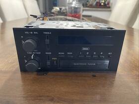 16161605 Delco Radio Am/fm Oem Part Electronic Tuning Gm Vintage